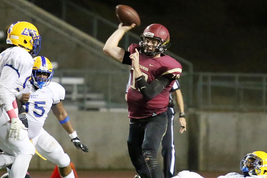 Football Offense Finds Groove In 42-14 Win Over LASW