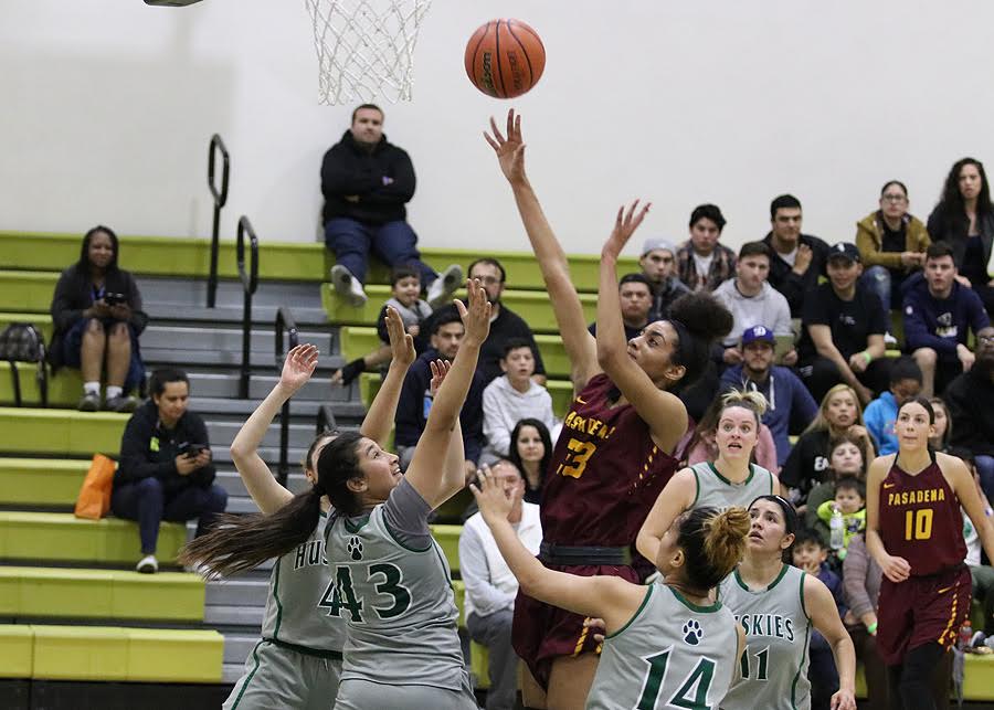 All five East LA players surrounded Lancer Kailyn Gideon on this shot during PCC's third round regional loss at East LA College, photo by Richard Quinton.