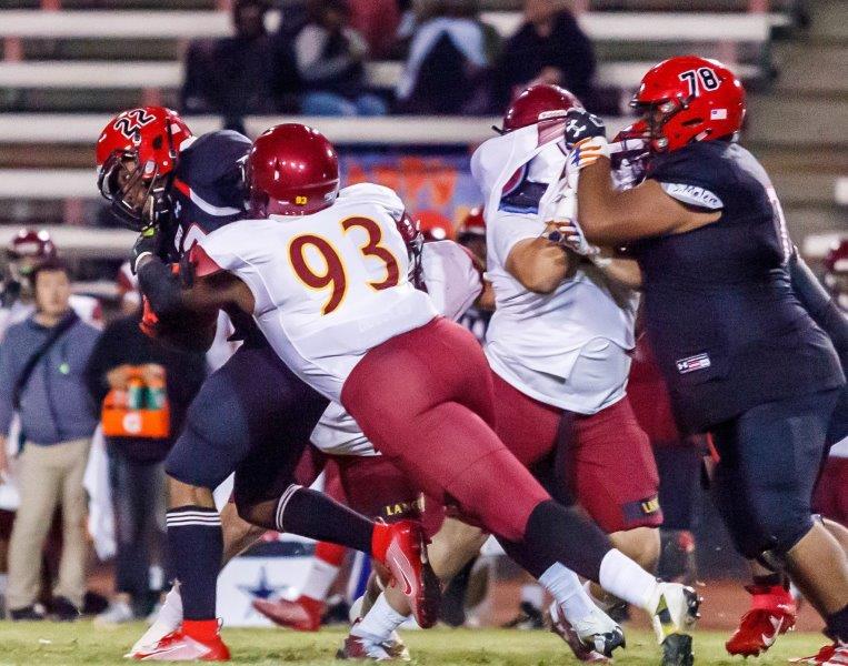 Lineman Robbie Kindle makes a tackle during  a recent game, photo courtesy of Chaffey College sports information.