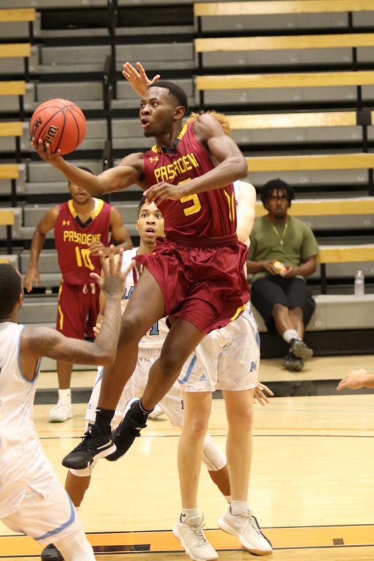 Lancer Chris Odionu in action during a recent Lancers game, photo by Richard Quinton.